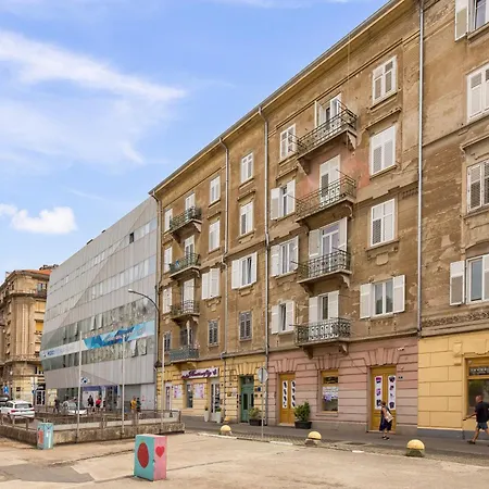 Sunshine Apartamento *